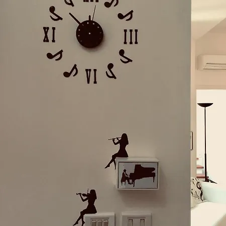 Apartamento La Chiave Di Violino Appartamentino Musicale Bolonia